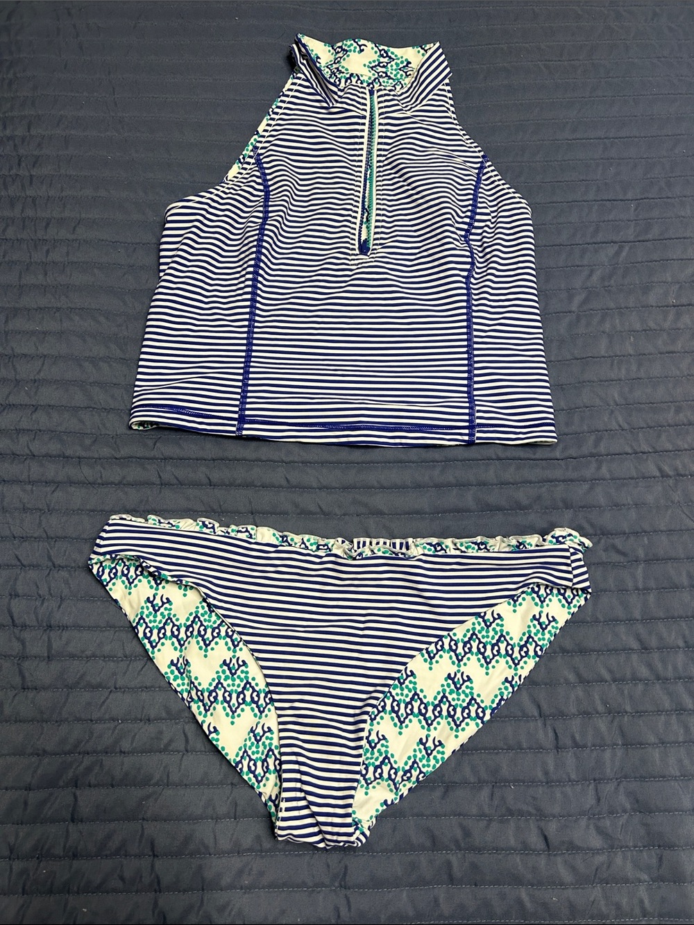 Vineyard vines Striped Two-Piece Tankini Set in Navy & White with Mint Accents